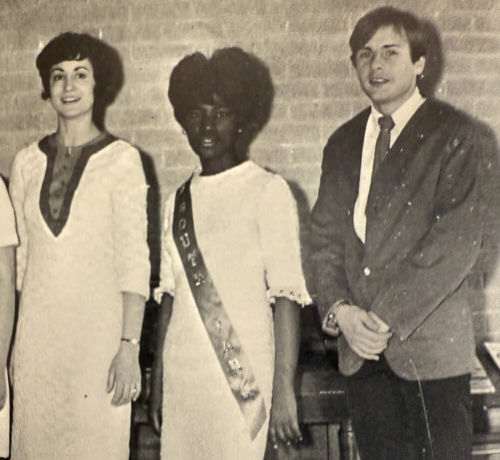 Chapter 13 Mrs. Kilpatrick, Ebony Yoder, Michael Perry